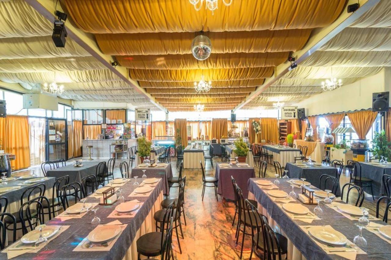 Hotel Los Templarios Jerez De Los Caballeros Bagian luar foto