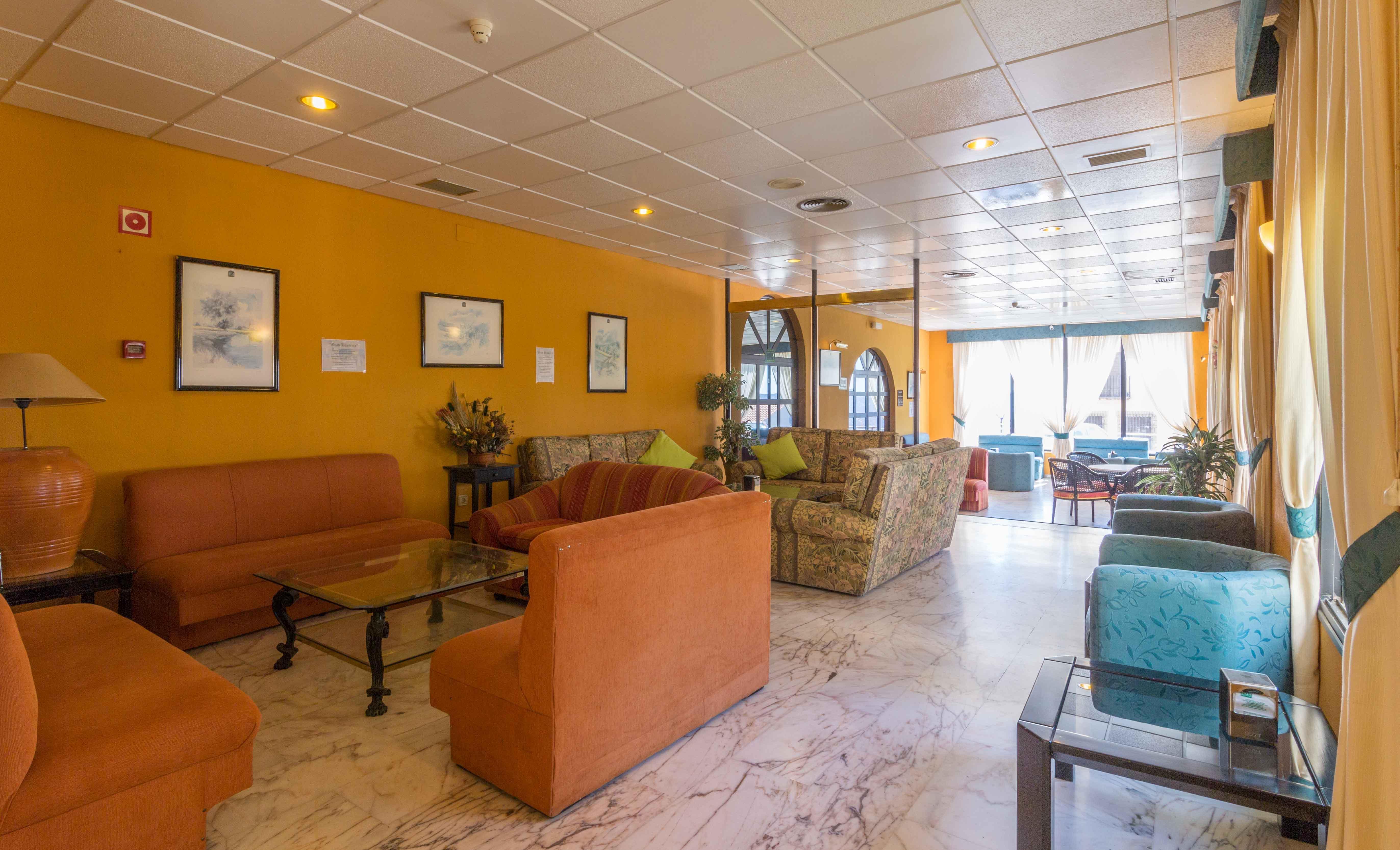 Hotel Los Templarios Jerez De Los Caballeros Bagian luar foto