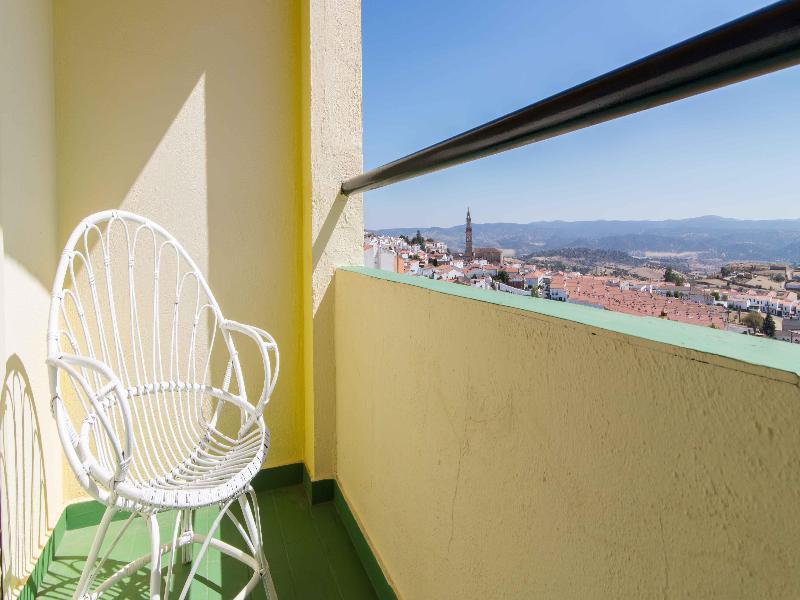 Hotel Los Templarios Jerez De Los Caballeros Bagian luar foto